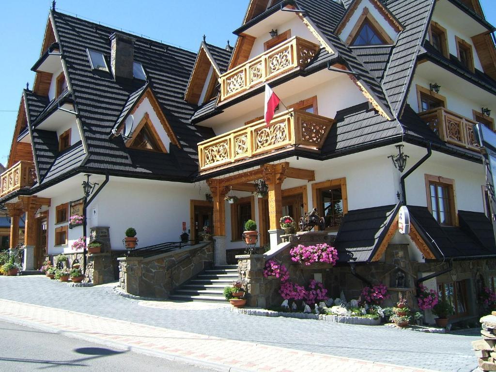 Pensjonat Zbojecki Dwor - Blisko Basenow Termalnych I Szlakow Gorskich Bukowina Tatrzańska Exterior foto